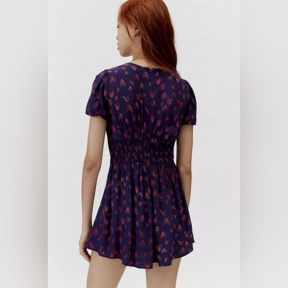 Urban Outfitters Juliette Printed Short Sleeve Romper - Picture 5 of 16